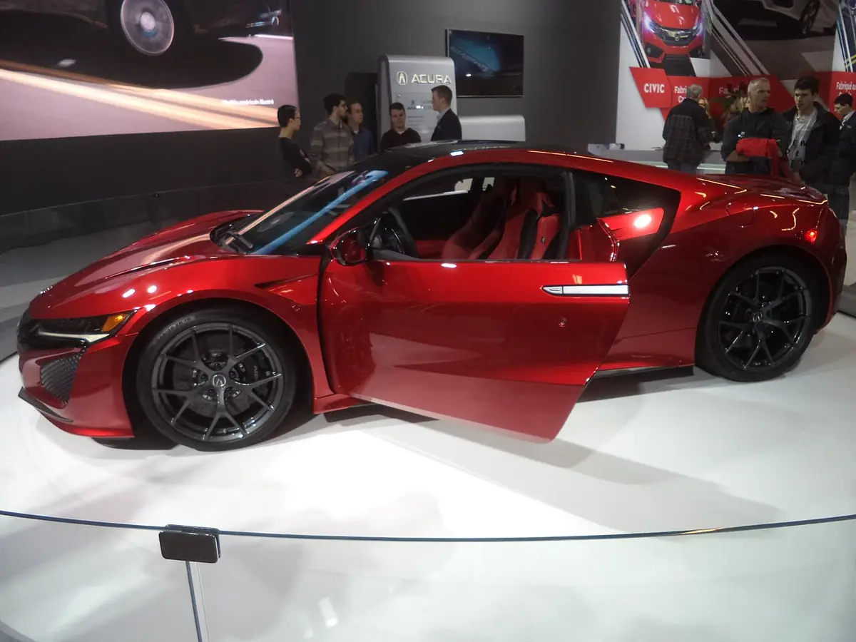 Acura NSX (photo from Wikimedia Commons)