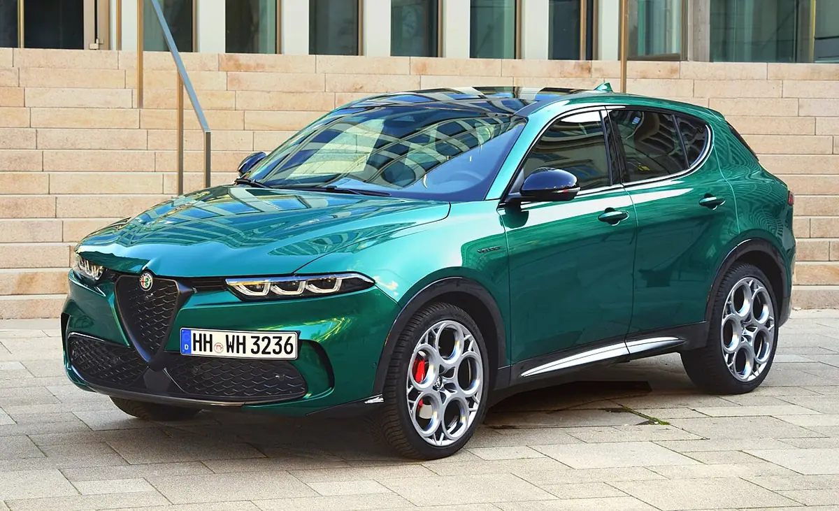 Alfa Romeo vehicle (photo from Wikimedia Commons)