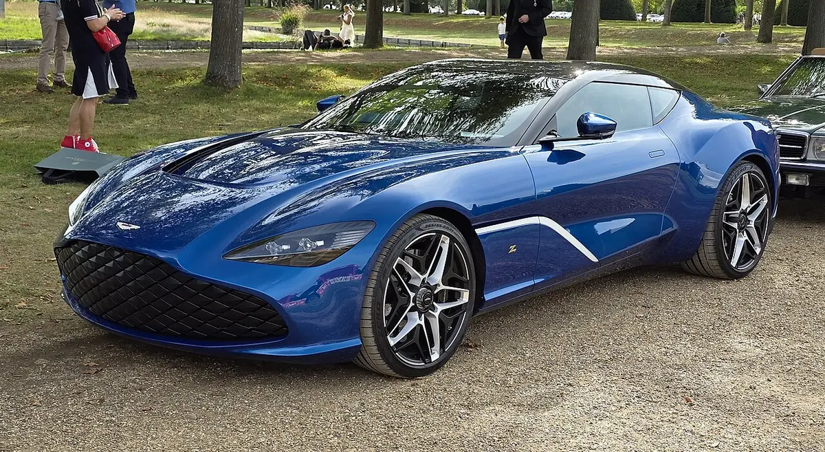 Aston Martin DBS exterior (photo from Wikimedia Commons)
