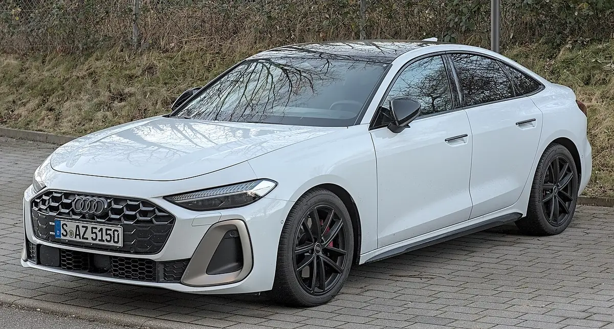 Audi A5 (photo from Wikimedia Commons)