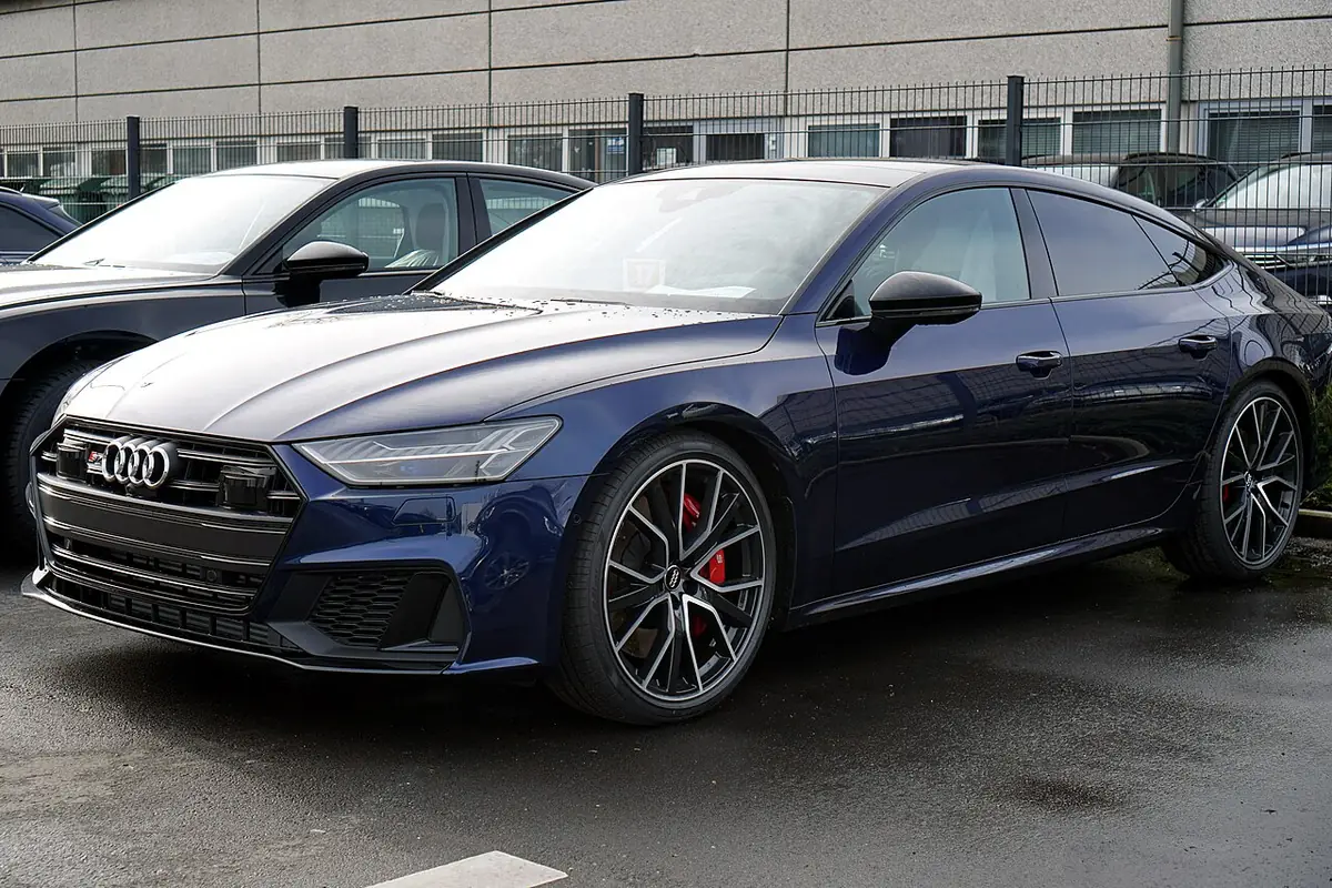 Audi S7 exterior (photo from Wikimedia Commons)