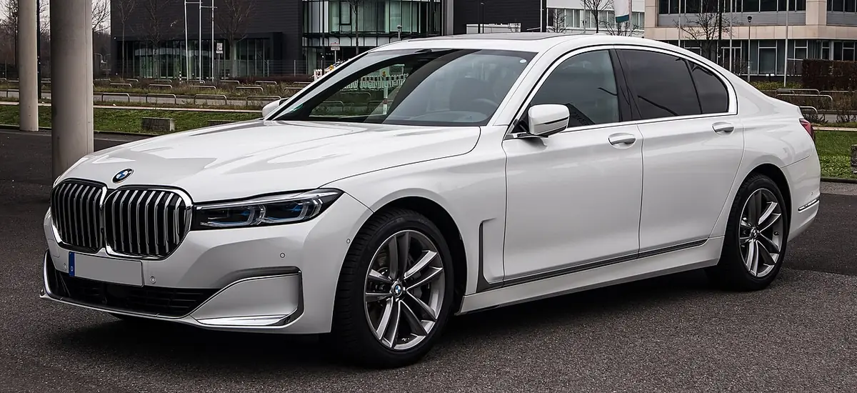 BMW 7 Series (photo from Wikimedia Commons)
