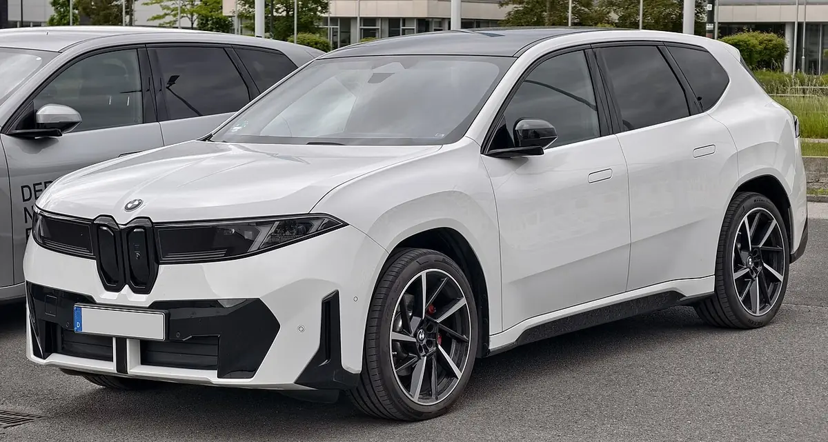 BMW iX3 exterior (photo from Wikimedia Commons)