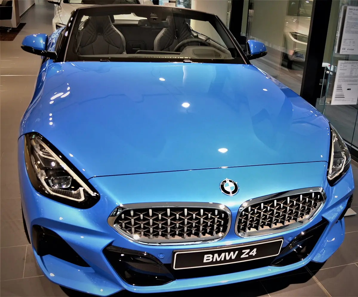 BMW Z4 exterior (photo from Wikimedia Commons)
