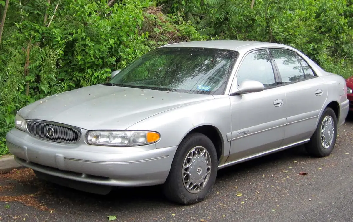Buick Century exterior (photo from Wikimedia Commons)