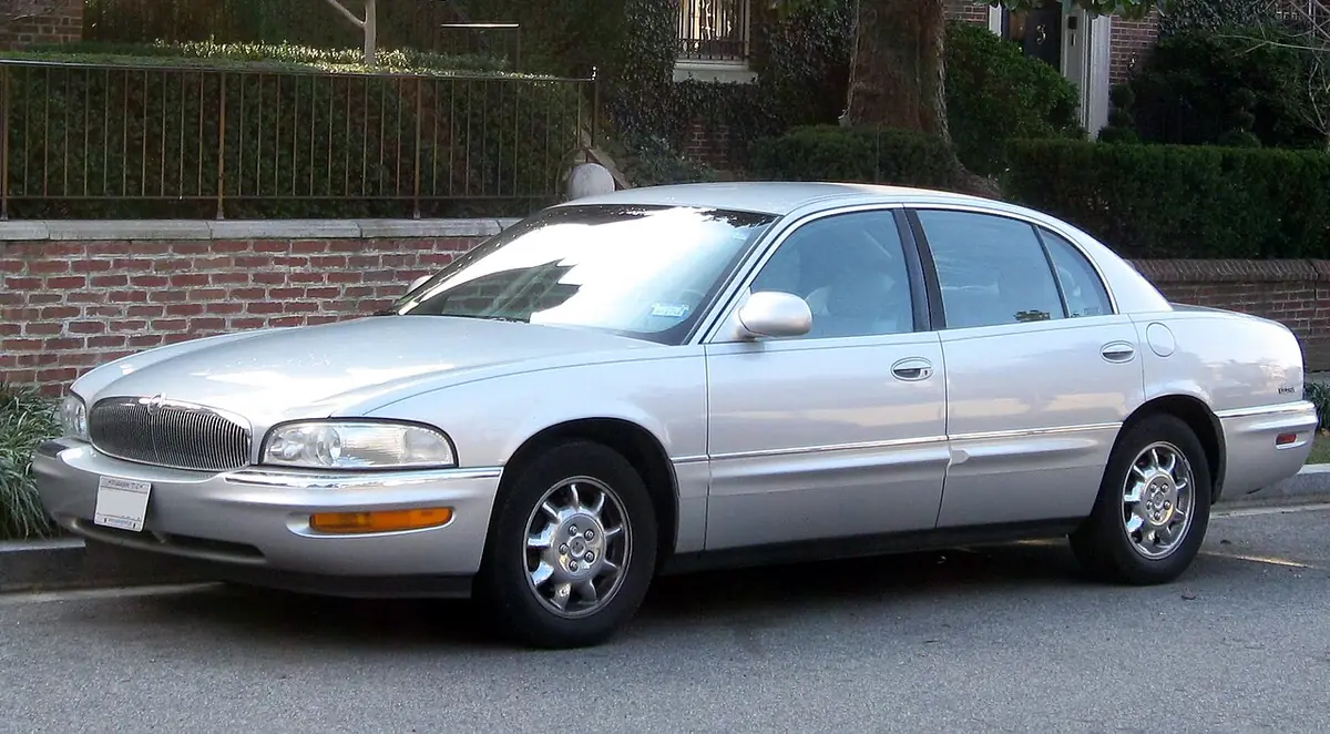 Buick Park Avenue exterior (photo from Wikimedia Commons)