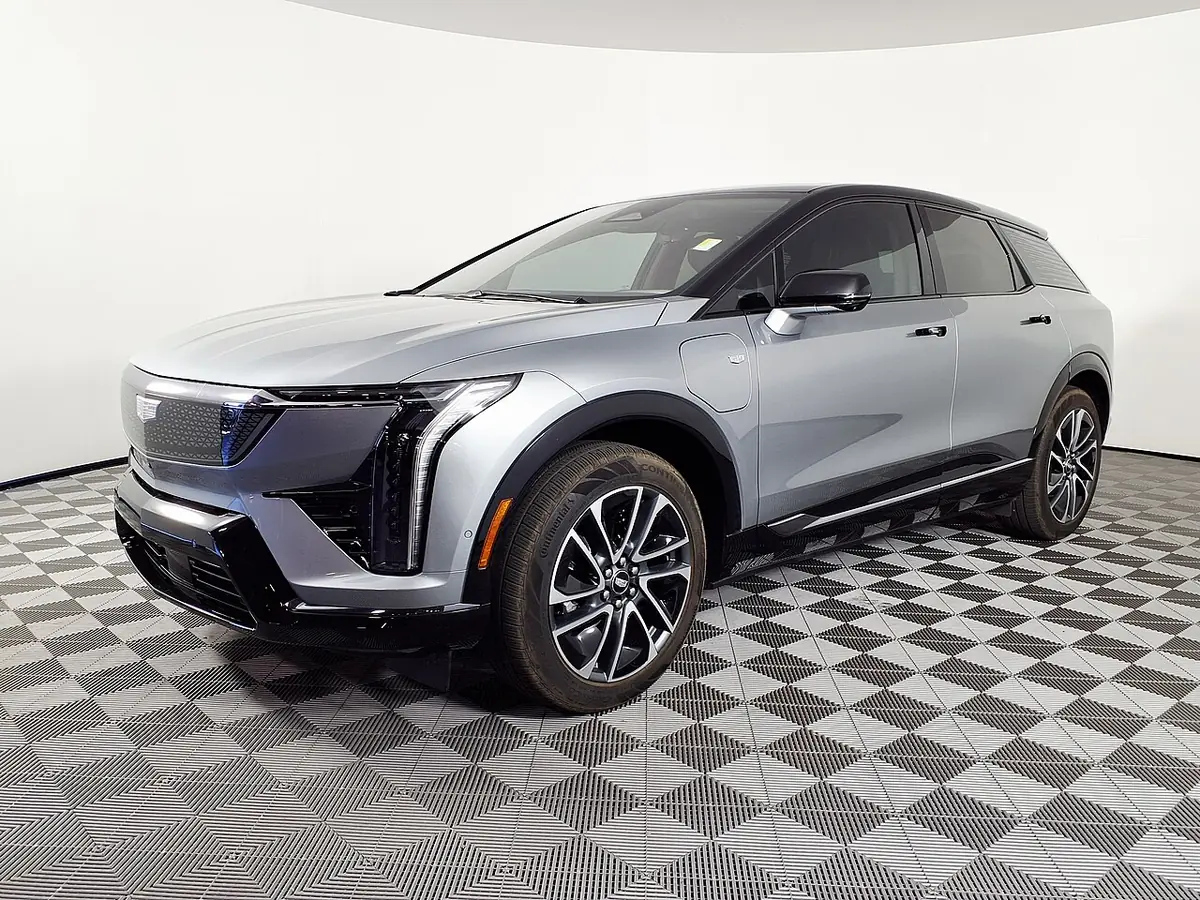 Cadillac OPTIQ exterior (photo from Wikimedia Commons)