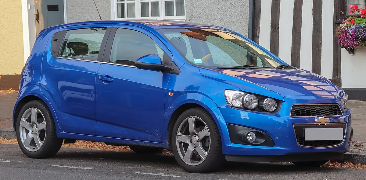 Chevrolet Aveo exterior (photo from Wikimedia Commons)