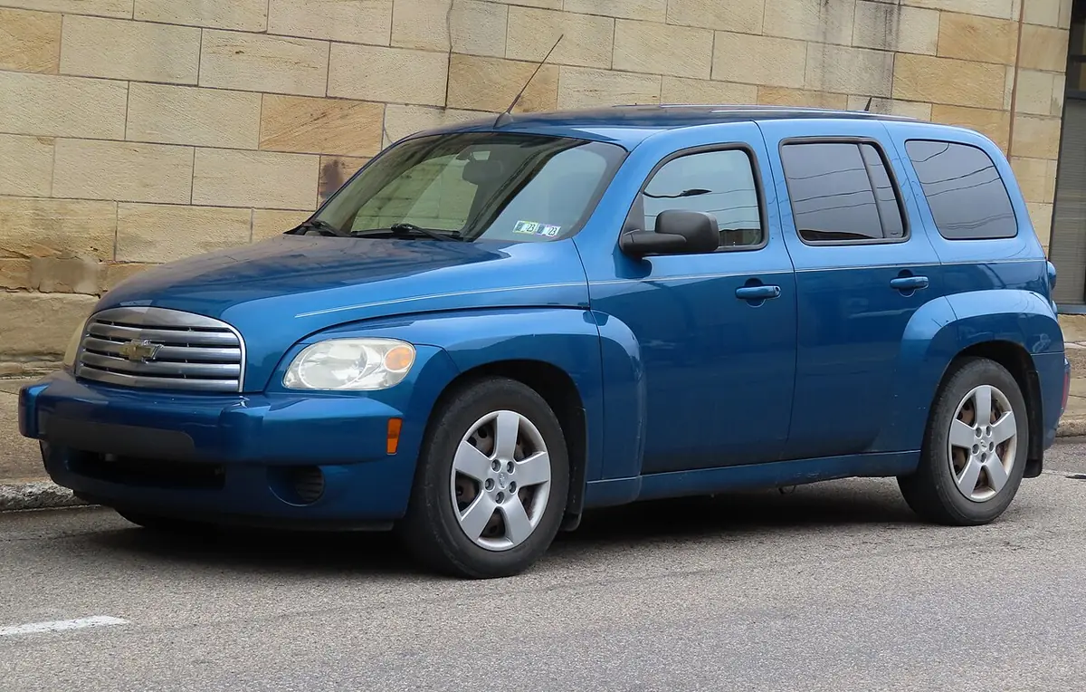 Chevrolet HHR exterior (photo from Wikimedia Commons)