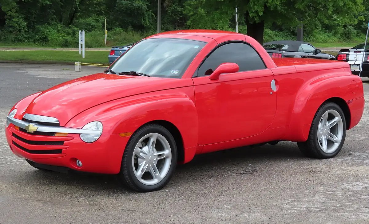 Chevrolet SSR exterior (photo from Wikimedia Commons)