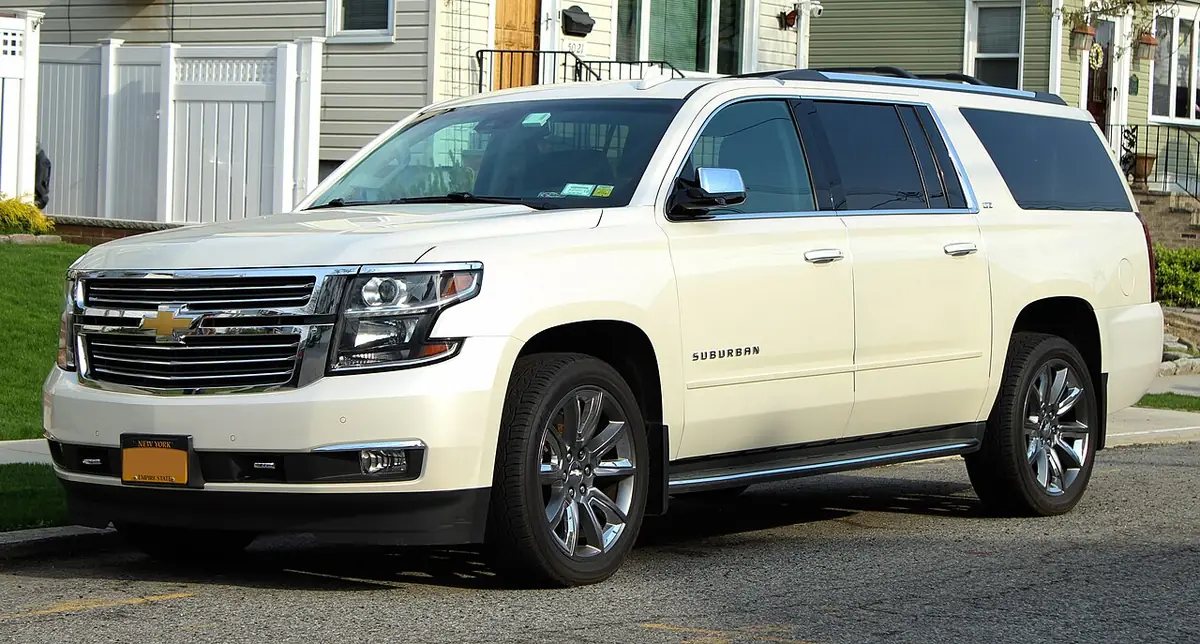 Chevrolet Suburban (photo from Wikimedia Commons)