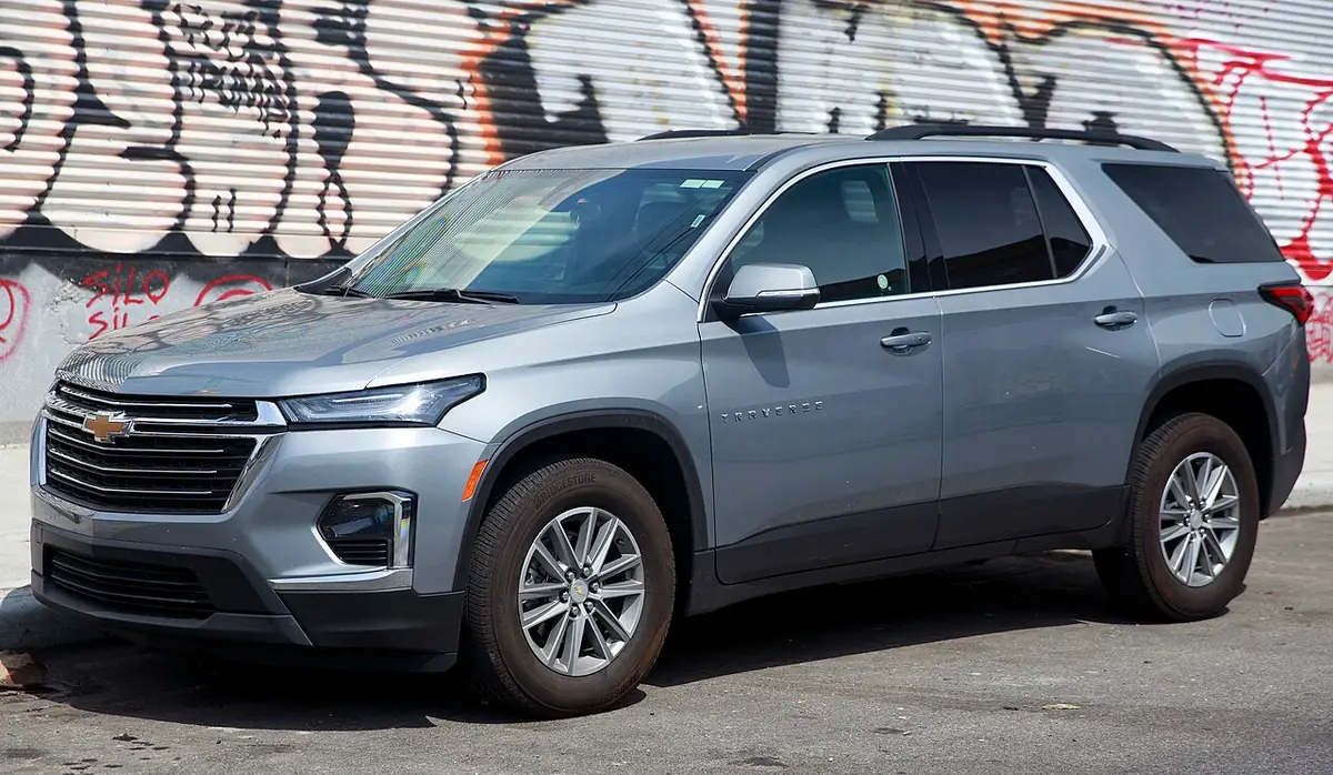 Chevrolet Traverse exterior (photo from Wikimedia Commons)