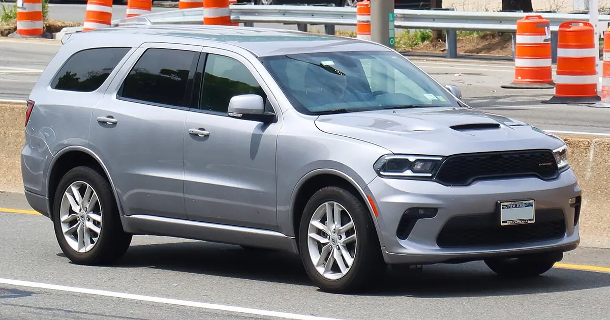 Dodge Durango exterior (photo from Wikimedia Commons)