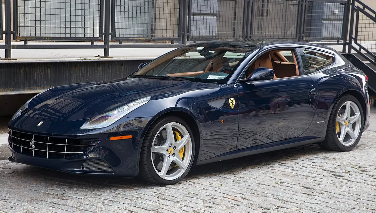 Ferrari FF exterior (photo from Wikimedia Commons)