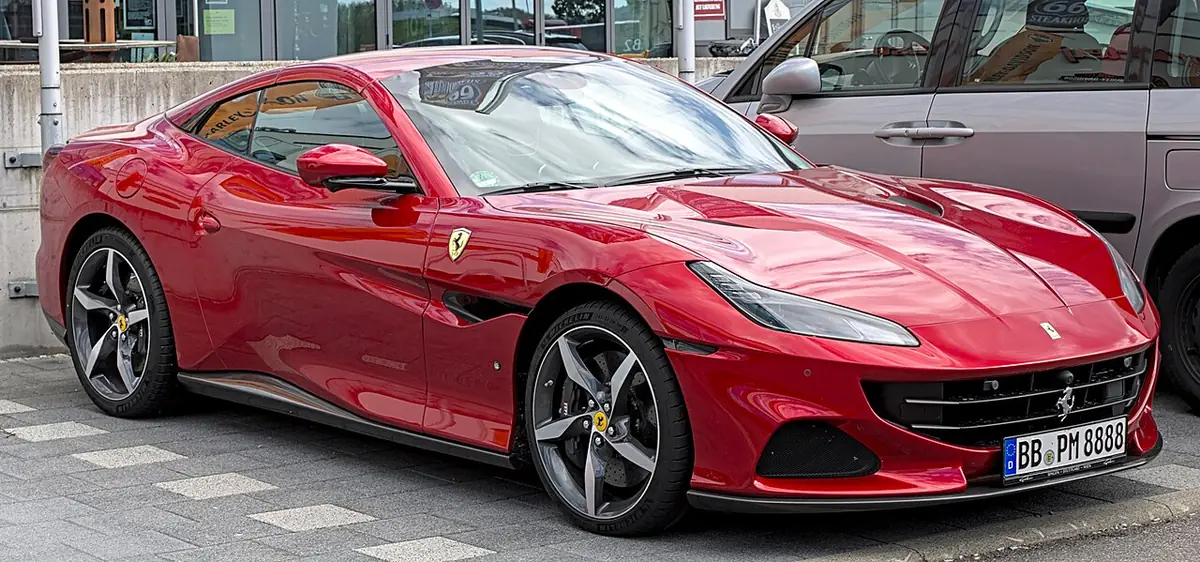 Ferrari Portofino exterior (photo from Wikimedia Commons)