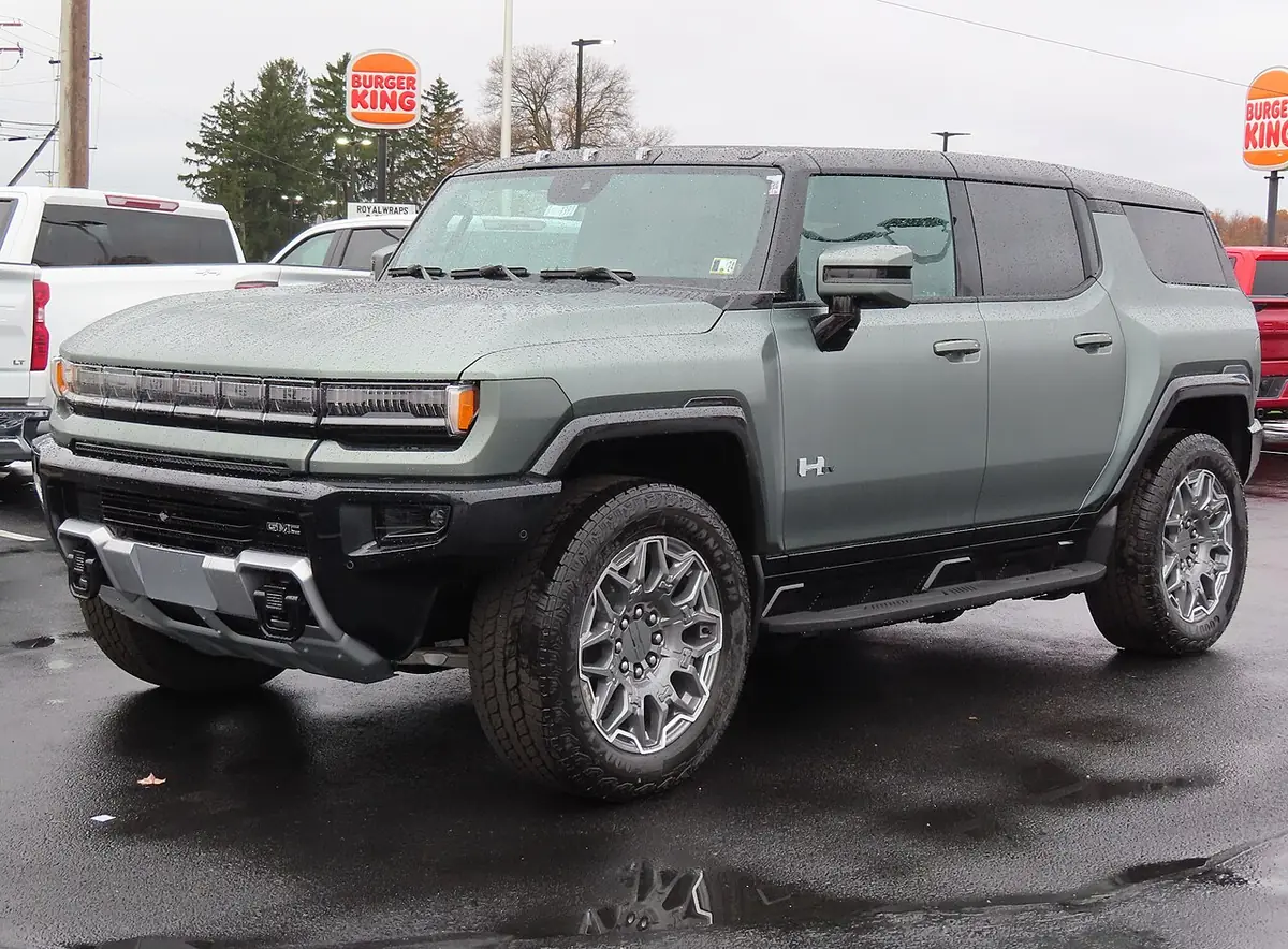 GMC Hummer EV exterior (photo from Wikimedia Commons)