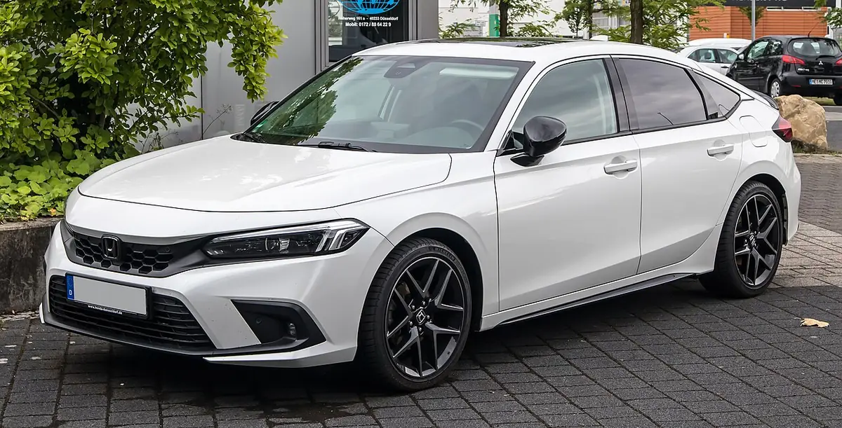Honda Civic (photo from Wikimedia Commons)