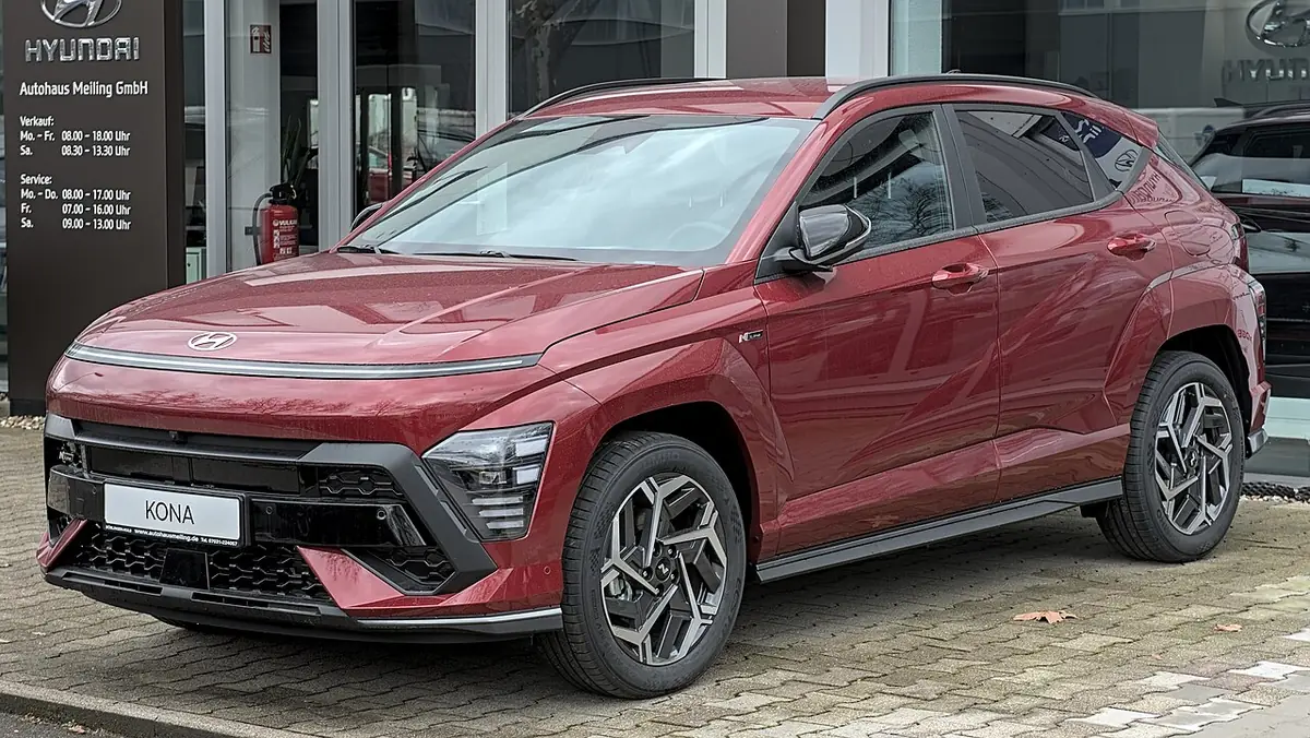 Hyundai vehicle (photo from Wikimedia Commons)