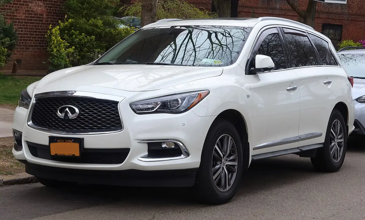 Infiniti vehicle (photo from Wikimedia Commons)