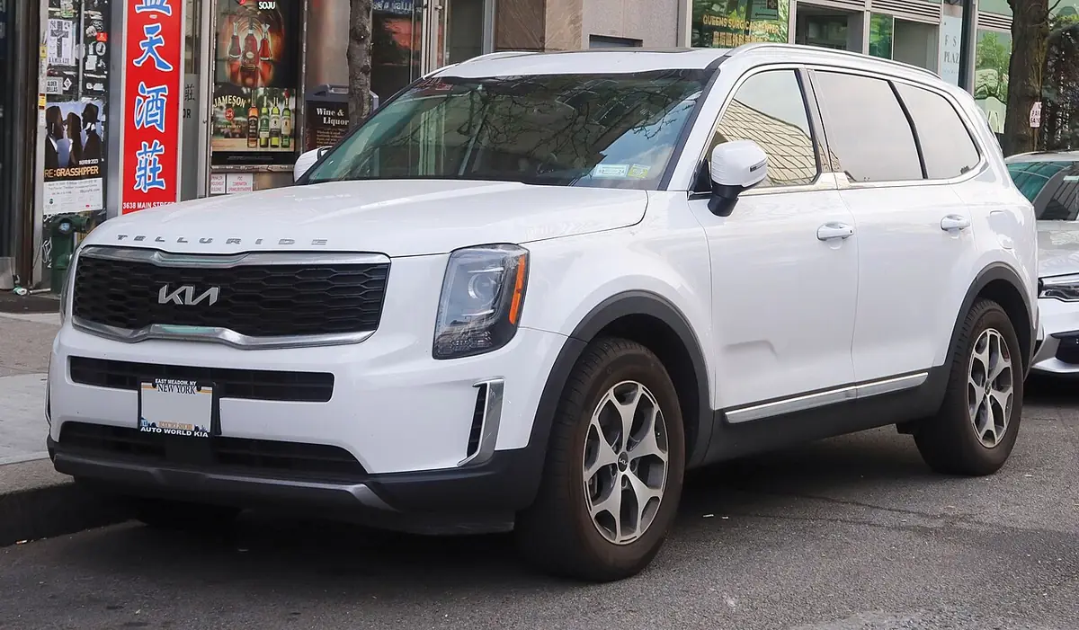 Kia vehicle (photo from Wikimedia Commons)