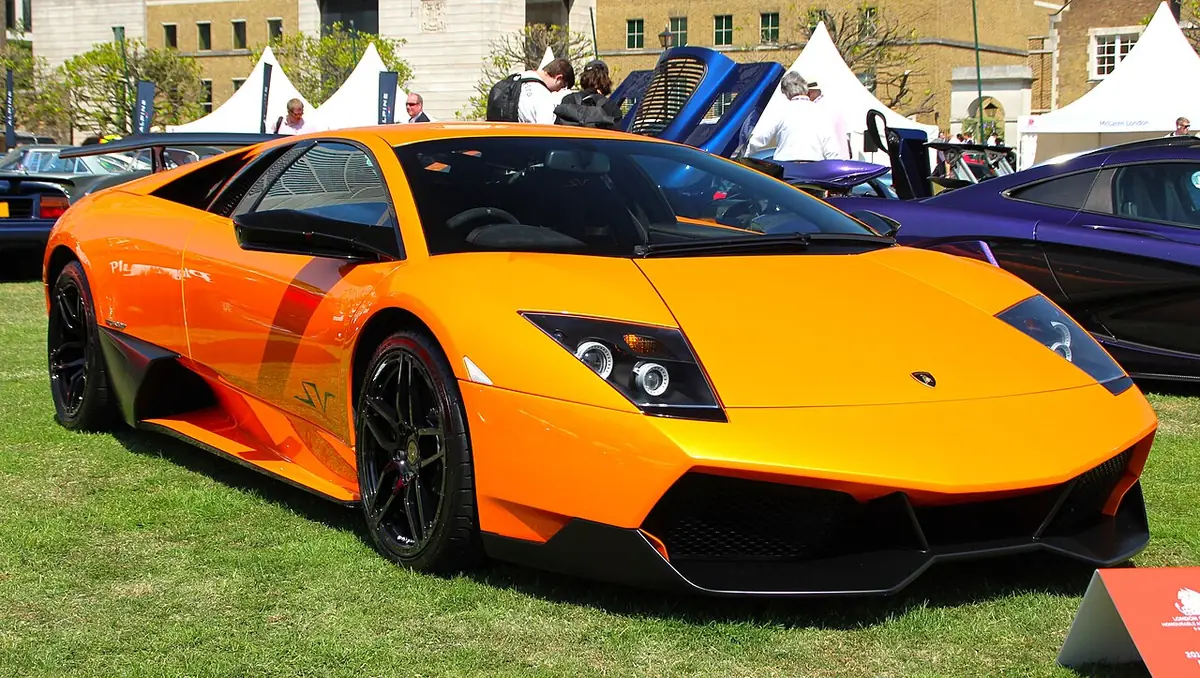 Lamborghini Murcielago exterior (photo from Wikimedia Commons)