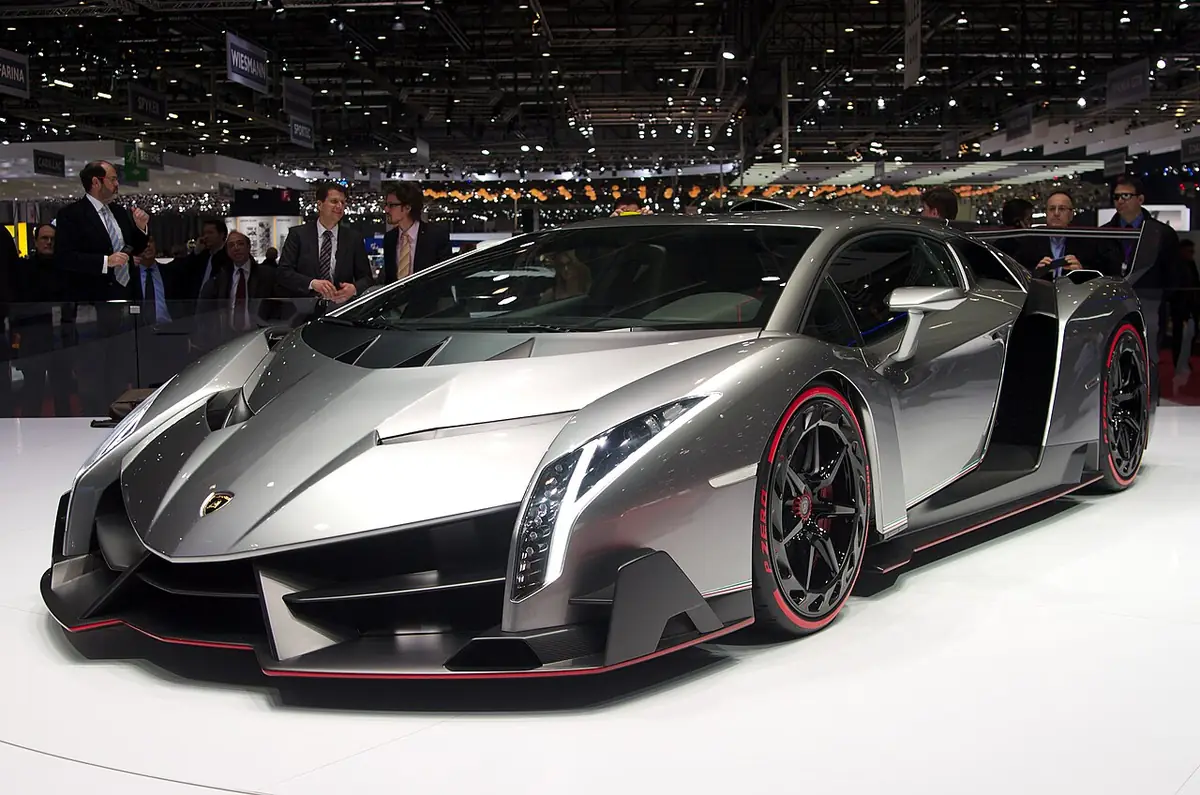 Lamborghini Veneno exterior (photo from Wikimedia Commons)