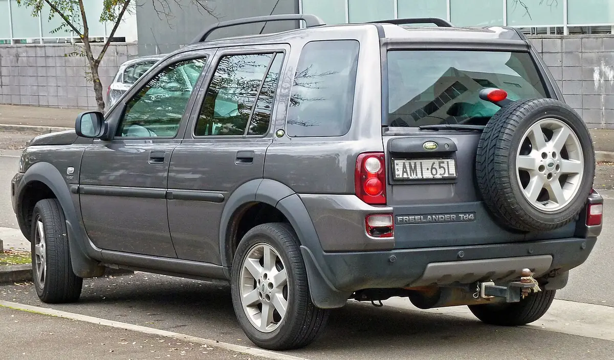 Land Rover Freelander exterior (photo from Wikimedia Commons)