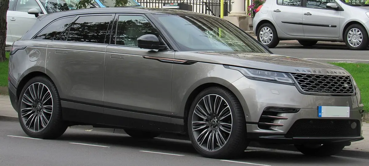 Land Rover Range Rover Velar exterior (photo from Wikimedia Commons)
