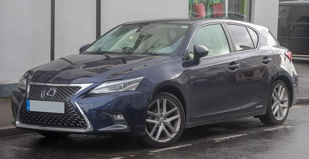 Lexus CT (photo from Wikimedia Commons)