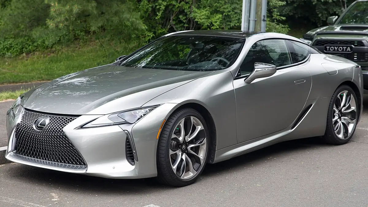 Lexus LC exterior (photo from Wikimedia Commons)