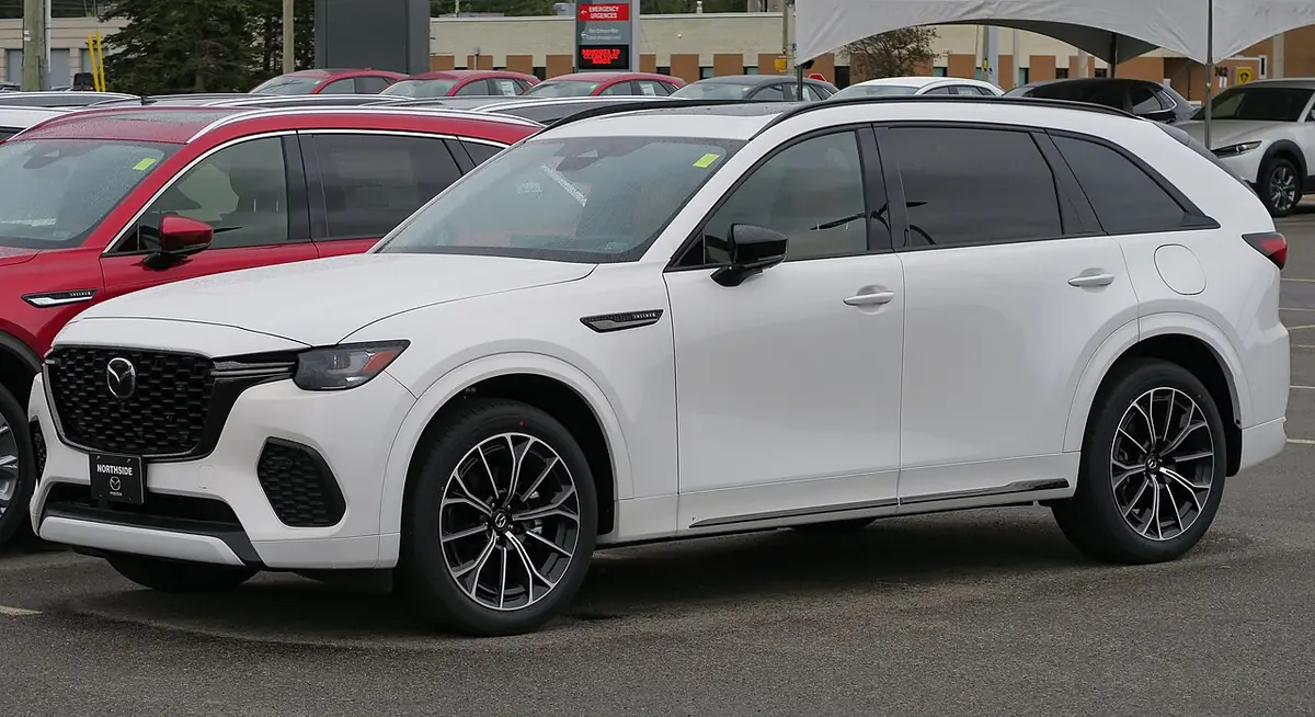 Mazda CX-70 exterior (photo from Wikimedia Commons)