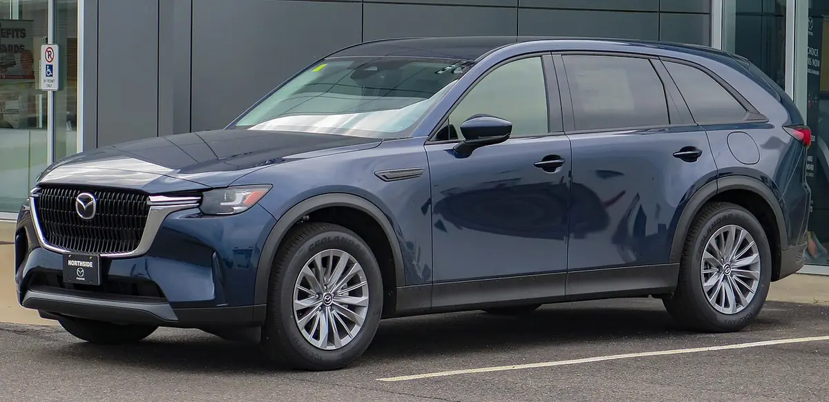 Mazda CX-90 exterior (photo from Wikimedia Commons)
