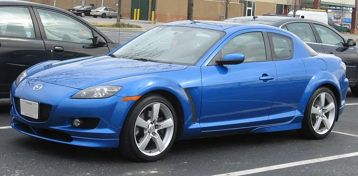 Mazda RX-8 exterior (photo from Wikimedia Commons)