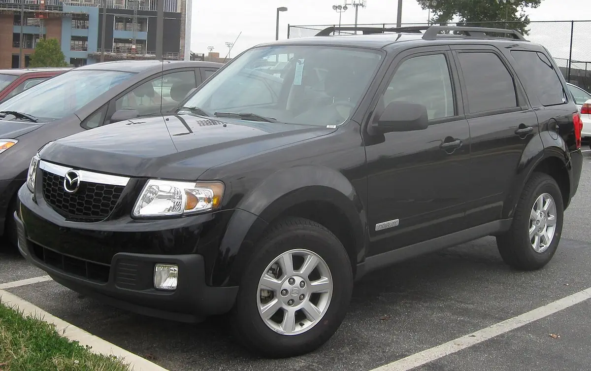 Mazda Tribute exterior (photo from Wikimedia Commons)