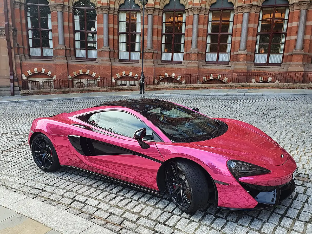 McLaren 540C exterior (photo from Wikimedia Commons)