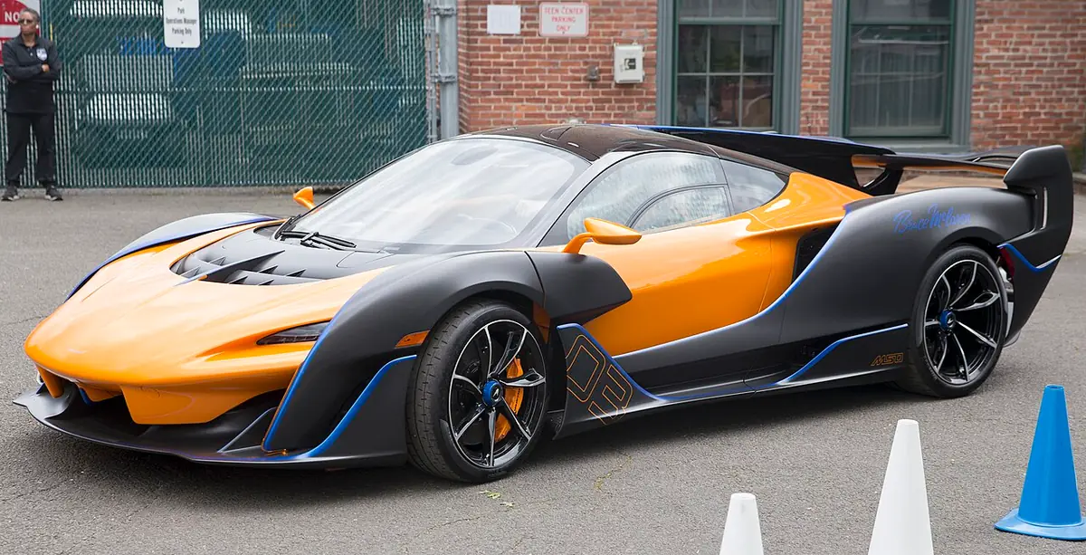 McLaren Sabre exterior (photo from Wikimedia Commons)