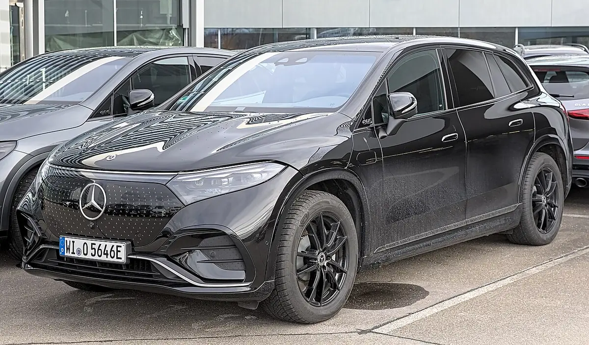 Mercedes-Benz EQS SUV exterior (photo from Wikimedia Commons)
