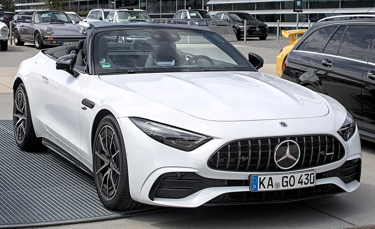 Mercedes-Benz SL-Class (photo from Wikimedia Commons)