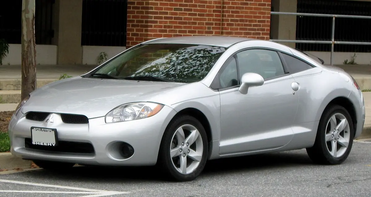 Mitsubishi Eclipse exterior (photo from Wikimedia Commons)