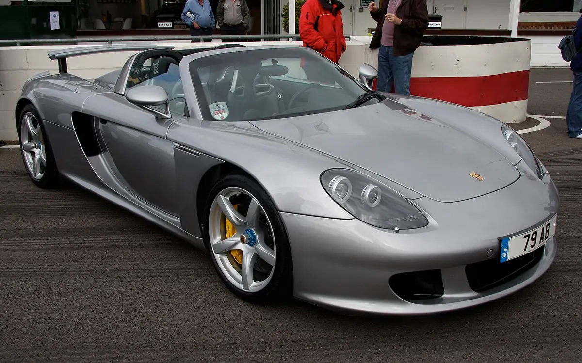 Porsche Carrera GT exterior (photo from Wikimedia Commons)