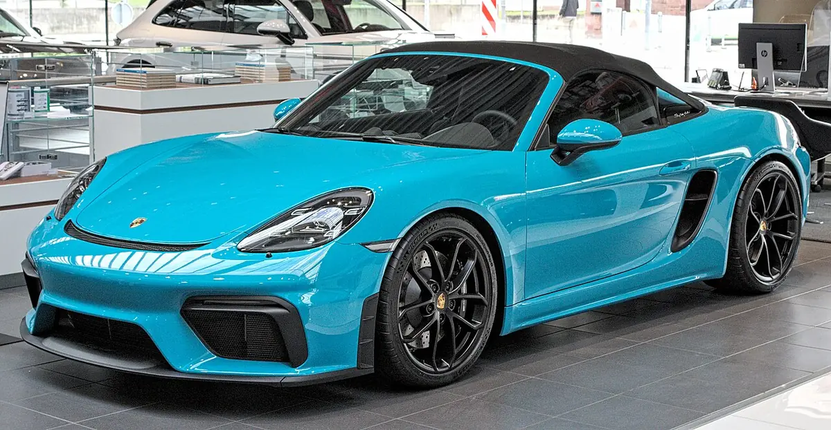 Porsche Cayman exterior (photo from Wikimedia Commons)