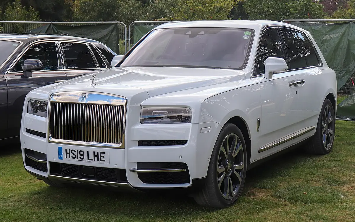 Rolls-Royce Cullinan exterior (photo from Wikimedia Commons)