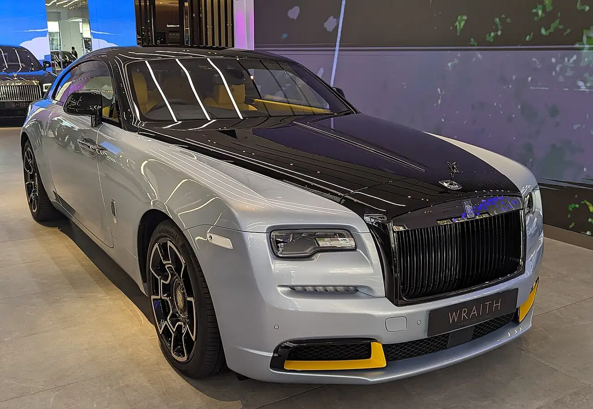 Rolls-Royce Wraith exterior (photo from Wikimedia Commons)