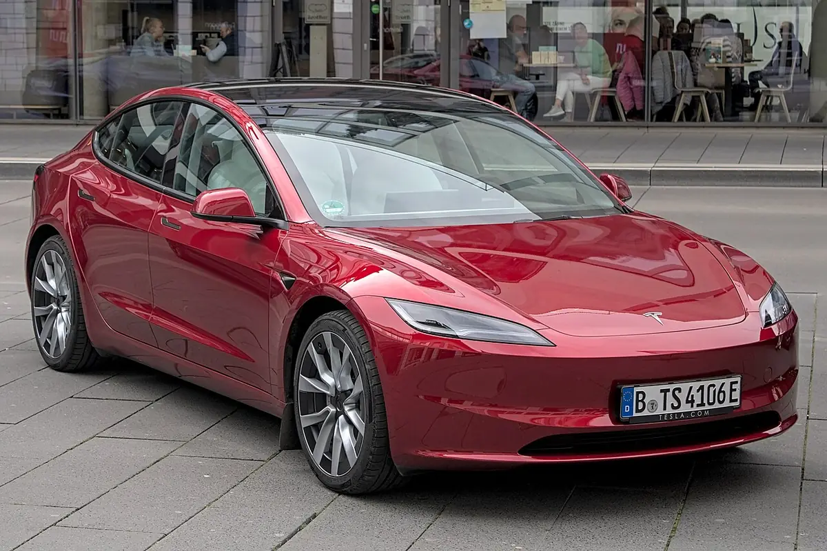 Tesla Model 3 (photo from Wikimedia Commons)