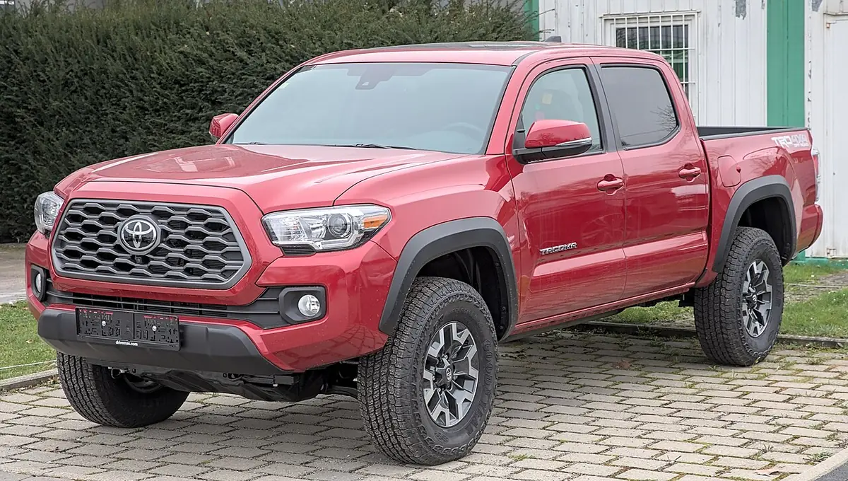 Toyota Tacoma (photo from Wikimedia Commons)