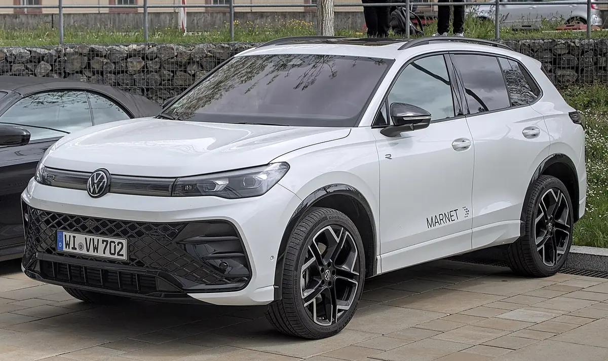 Volkswagen Tiguan (photo from Wikimedia Commons)