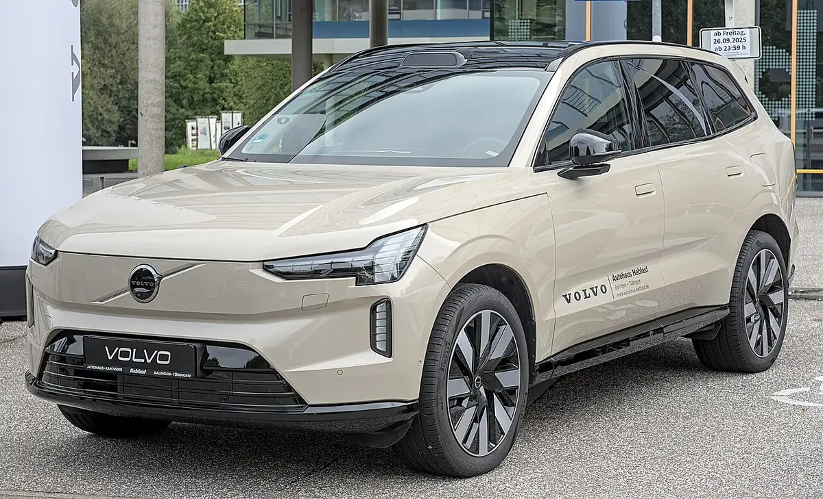 Volvo EX90 exterior (photo from Wikimedia Commons)